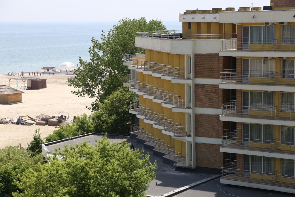 Hotel Orfeu Mamaia Kültér fotó